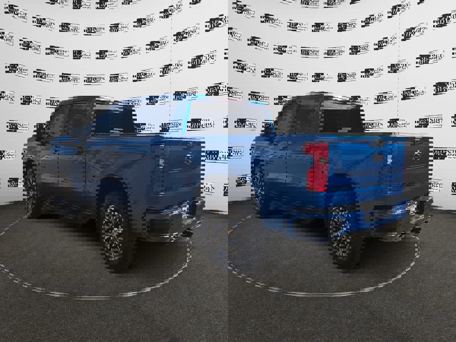 Used 2022 Chevrolet Silverado 1500 RST w/ Convenience Package II image 4