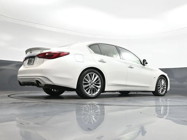 Used 2018 INFINITI Q50 Luxe w/ Essential Package (3.0T Luxe) RWD image 33