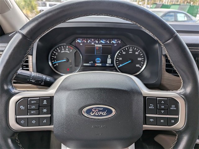 Used 2024 Ford Expedition Limited image 23