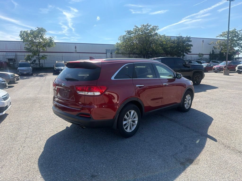 Used 2016 Kia Sorento FWD w/ LX Convenience Package image 6