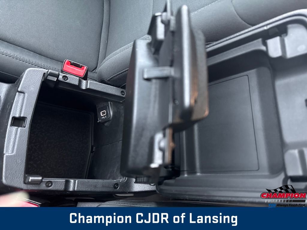 Used 2018 Jeep Wrangler Unlimited Sport S image 29