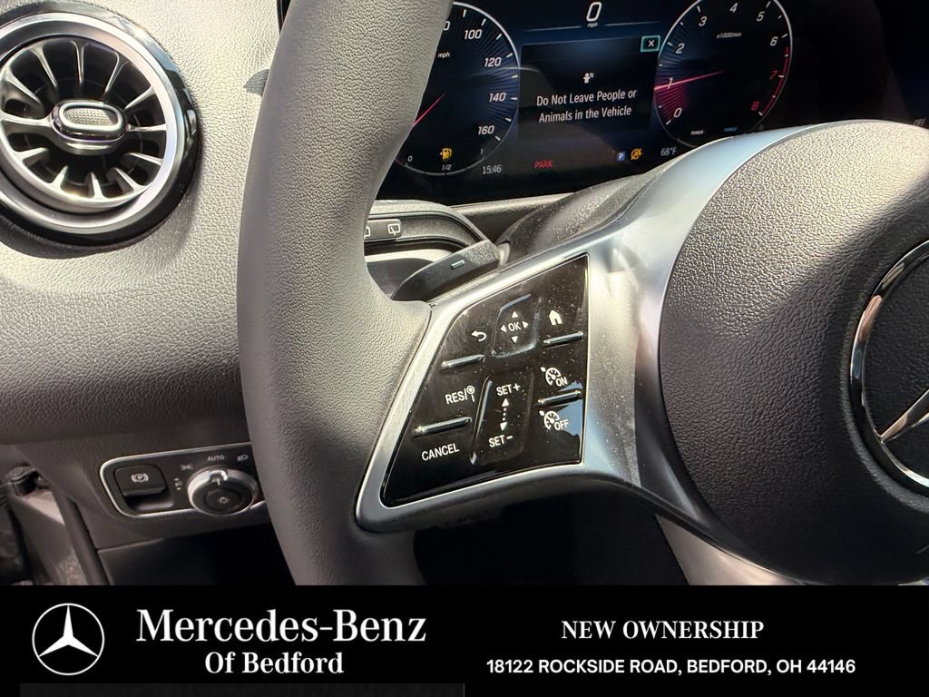 New 2026 Mercedes-Benz GLB 250 4MATIC image 11