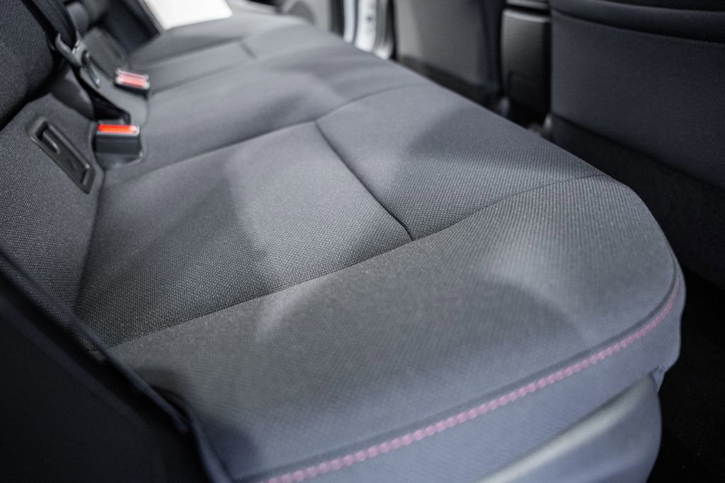 Used 2024 Toyota Prius Prime SE image 29