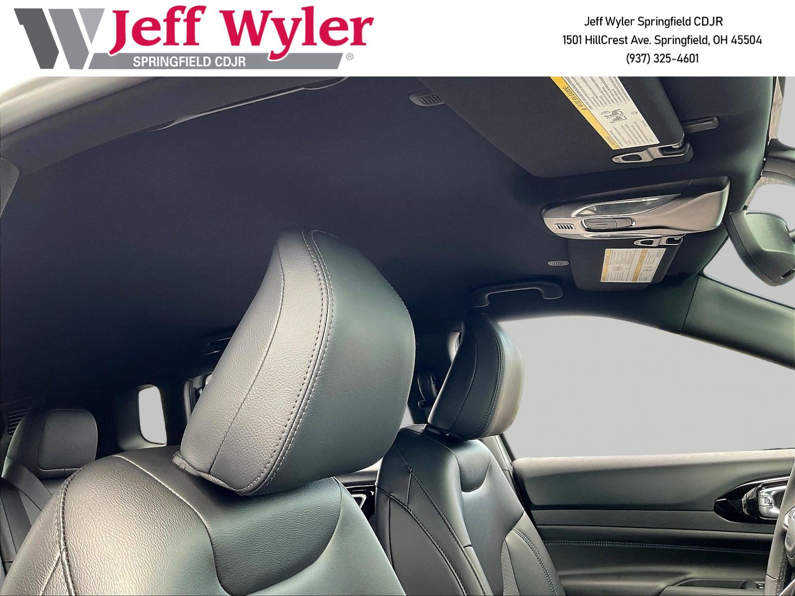 New 2026 Jeep Compass Latitude AWD/4WD image 14