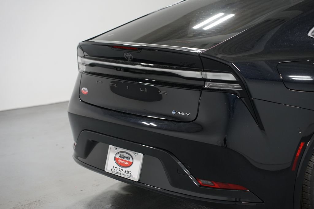 New 2026 Toyota Prius Plug-In Hybrid image 9