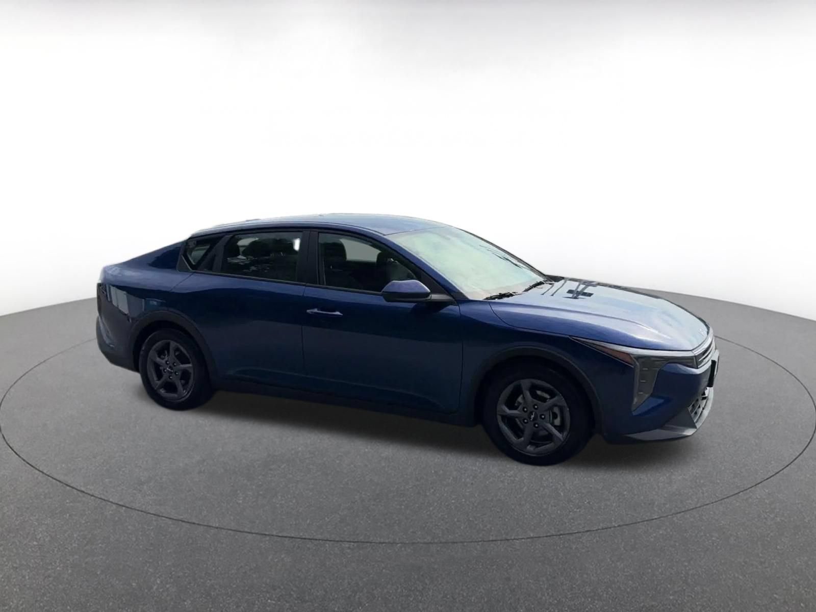Used 2026 Kia K4 FWD video 2