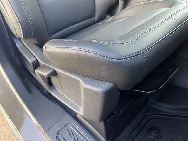 New 2025 Ford Bronco Badlands image 33