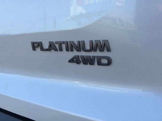 New 2026 Nissan Pathfinder Platinum image 32