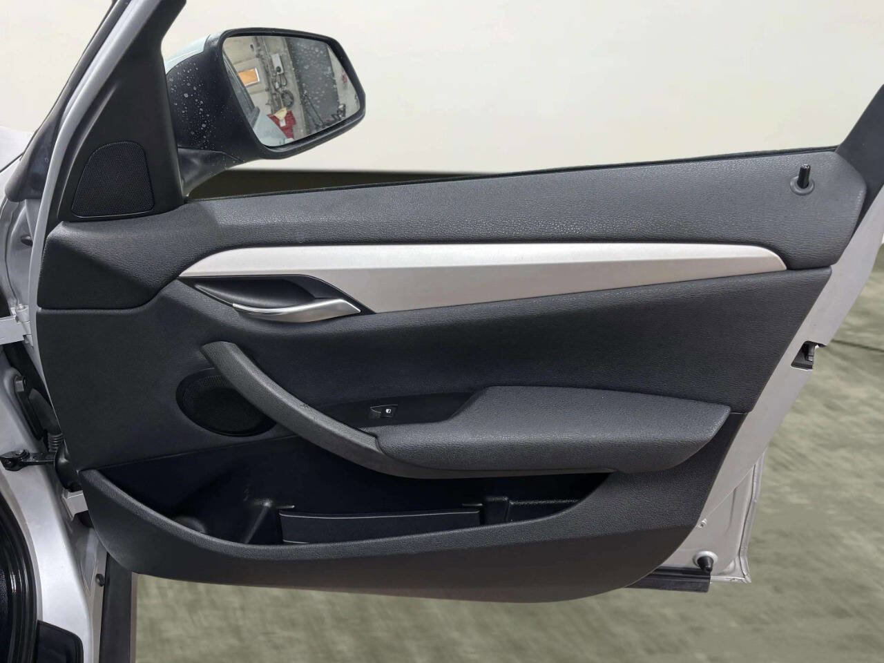 Used 2014 BMW X1 xDrive28i image 18