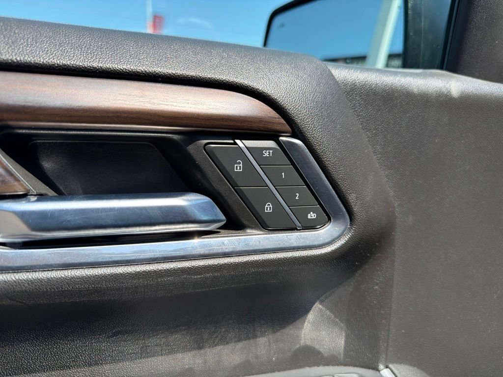Used 2024 GMC Sierra 1500 SLT w/ SLT Premium Plus Package RWD image 12