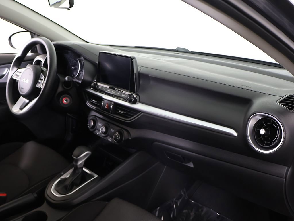 Used 2023 Kia Forte LXS w/ LXS Technology Package image 26