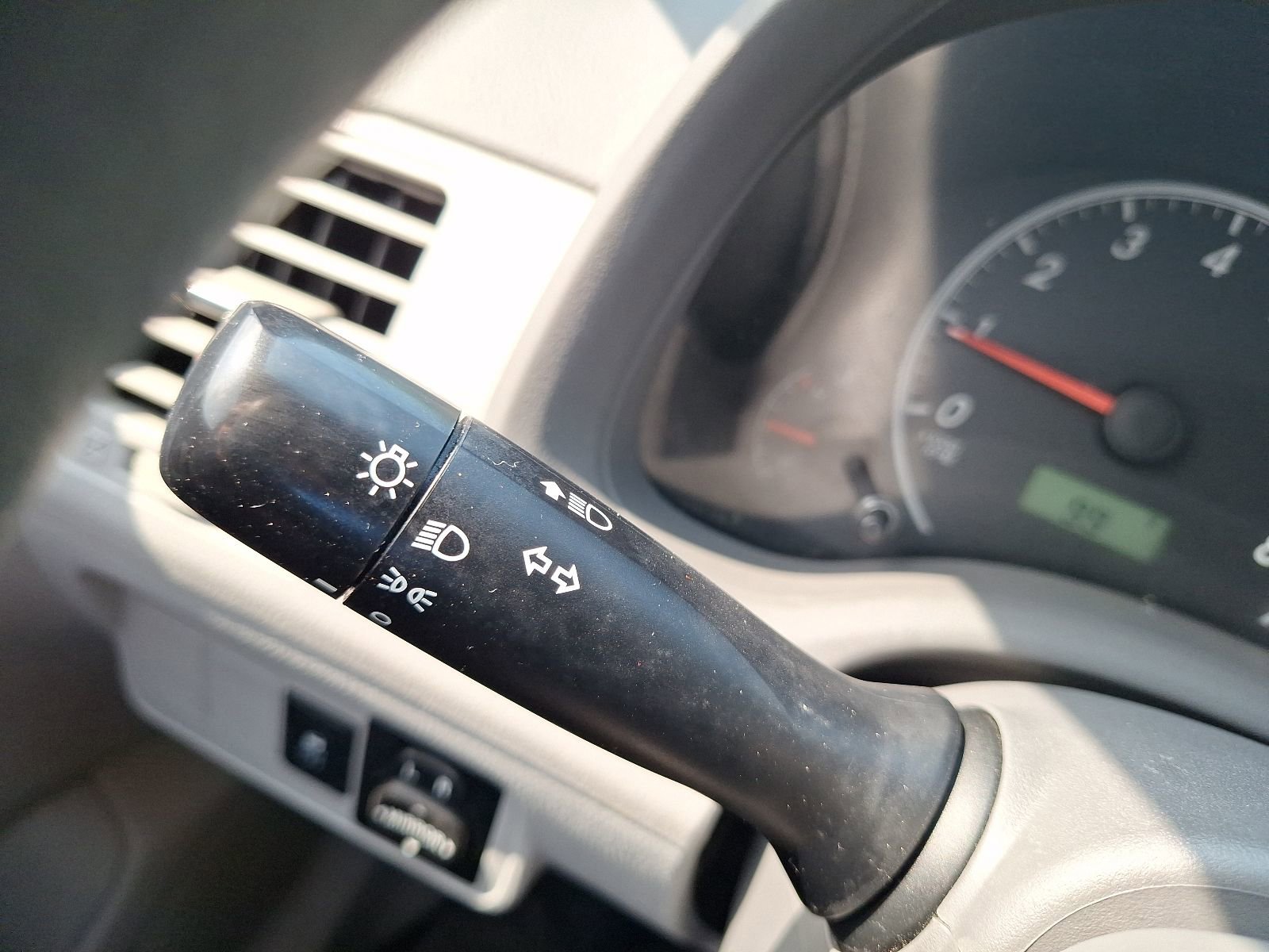 Used 2010 Toyota Corolla FWD image 21