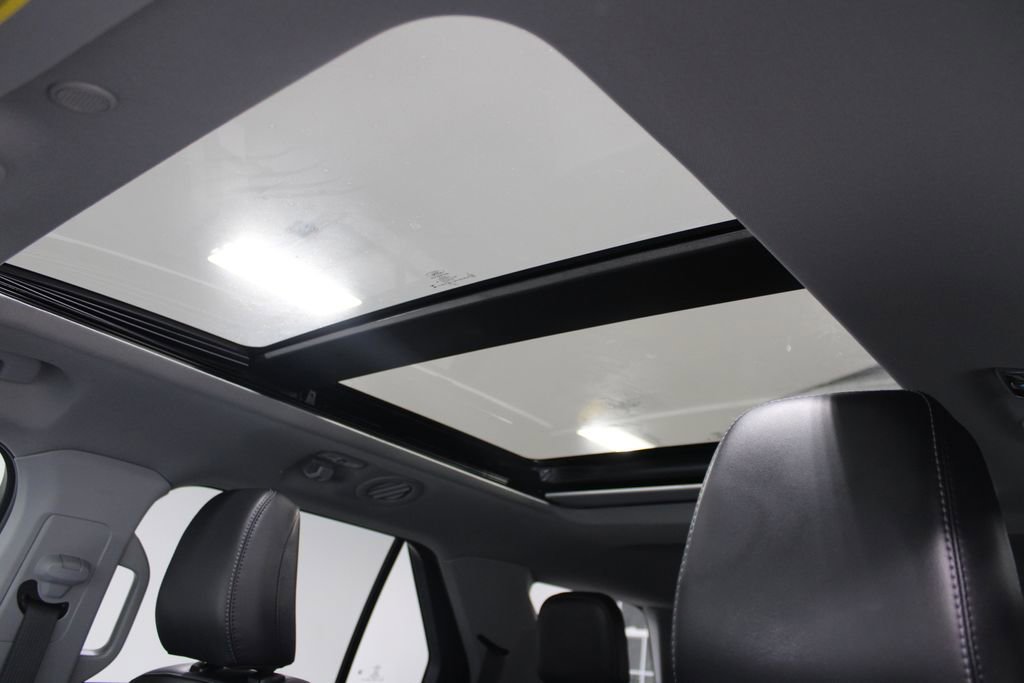 Used 2023 Ford Explorer XLT w/ Equipment Group 202A image 55