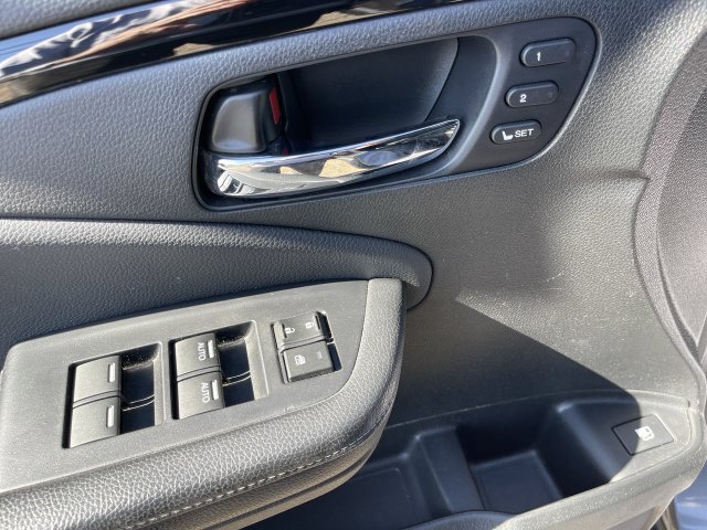 Used 2019 Honda Ridgeline RTL-E image 13