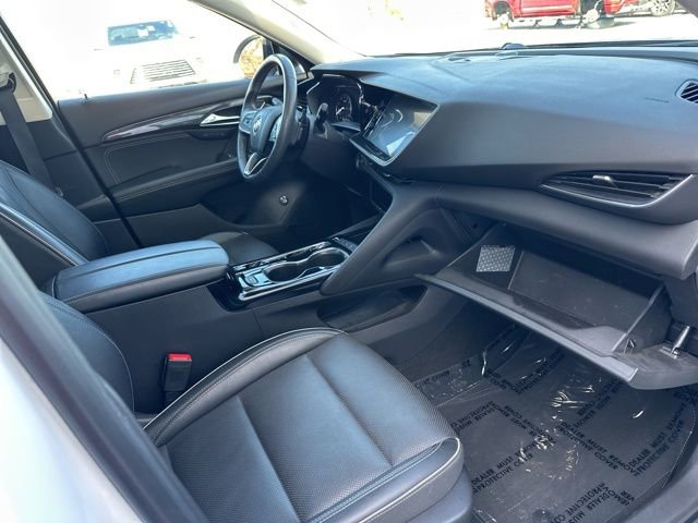 Used 2021 Buick Envision Essence w/ Sport Touring Package image 43