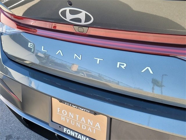 New 2026 Hyundai Elantra SEL Sport Premium image 23