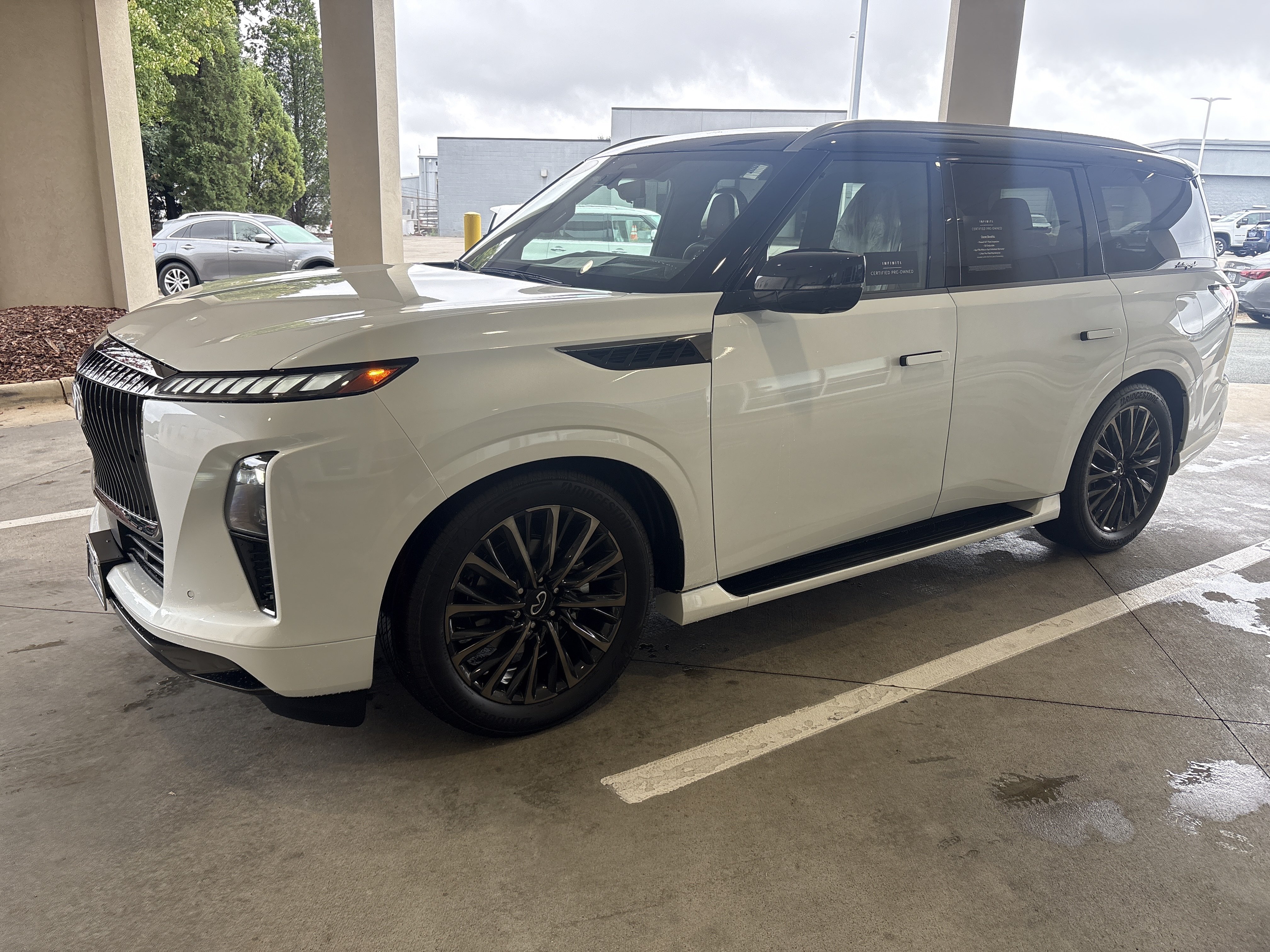 Used 2025 INFINITI QX80 Autograph