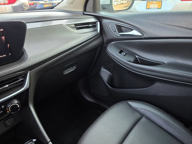 Used 2024 Buick Encore GX Sport Touring FWD image 37