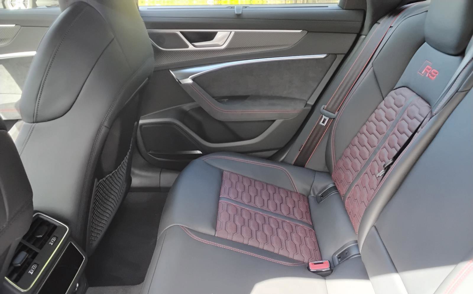New 2026 Audi RS 6 performance image 17