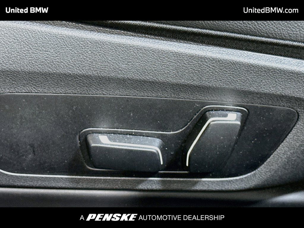 Certified 2025 BMW 230i Coupe RWD image 11