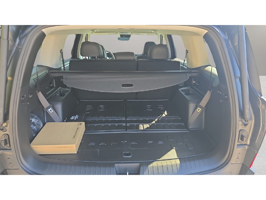 New 2027 Hyundai Santa Fe SEL FWD image 9