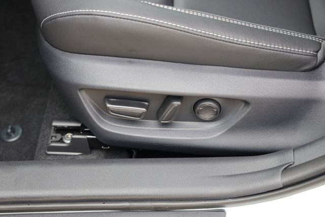 New 2026 Toyota Camry SE FWD image 14