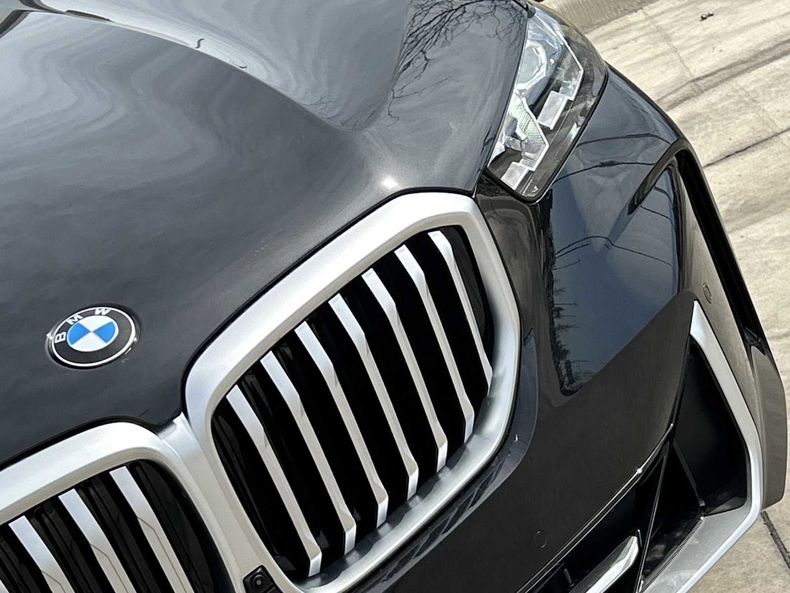 New 2026 BMW X5 xDrive40i w/ Executive Package image 8