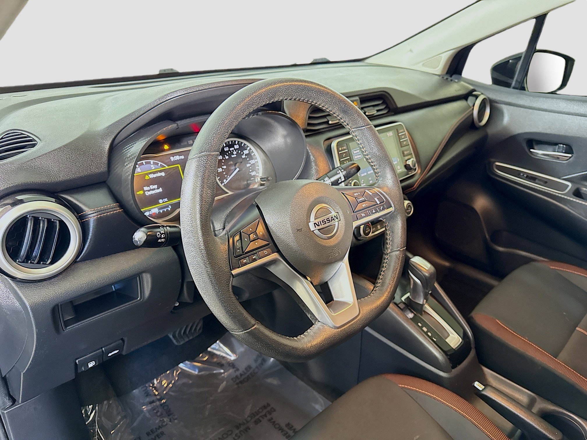 Used 2020 Nissan Versa SR image 23