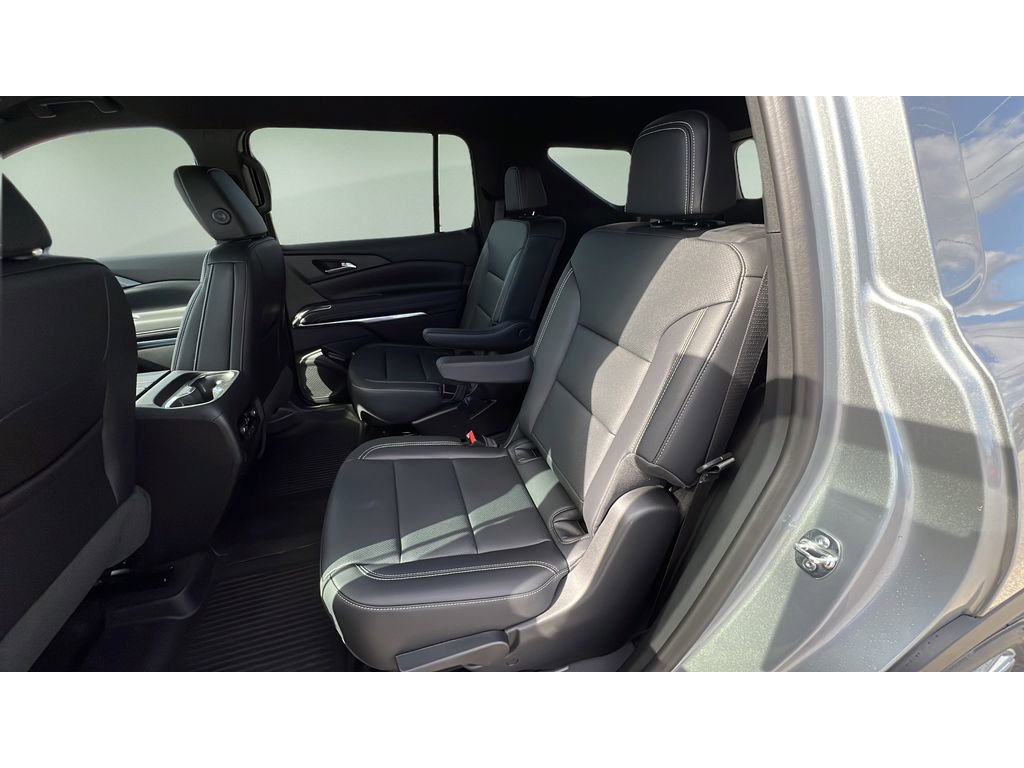New 2026 Chevrolet Traverse LT w/ Driver Confidence Package AWD/4WD image 28