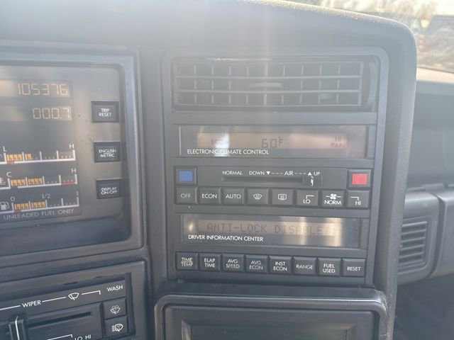 Used 1992 Cadillac Allante FWD image 12