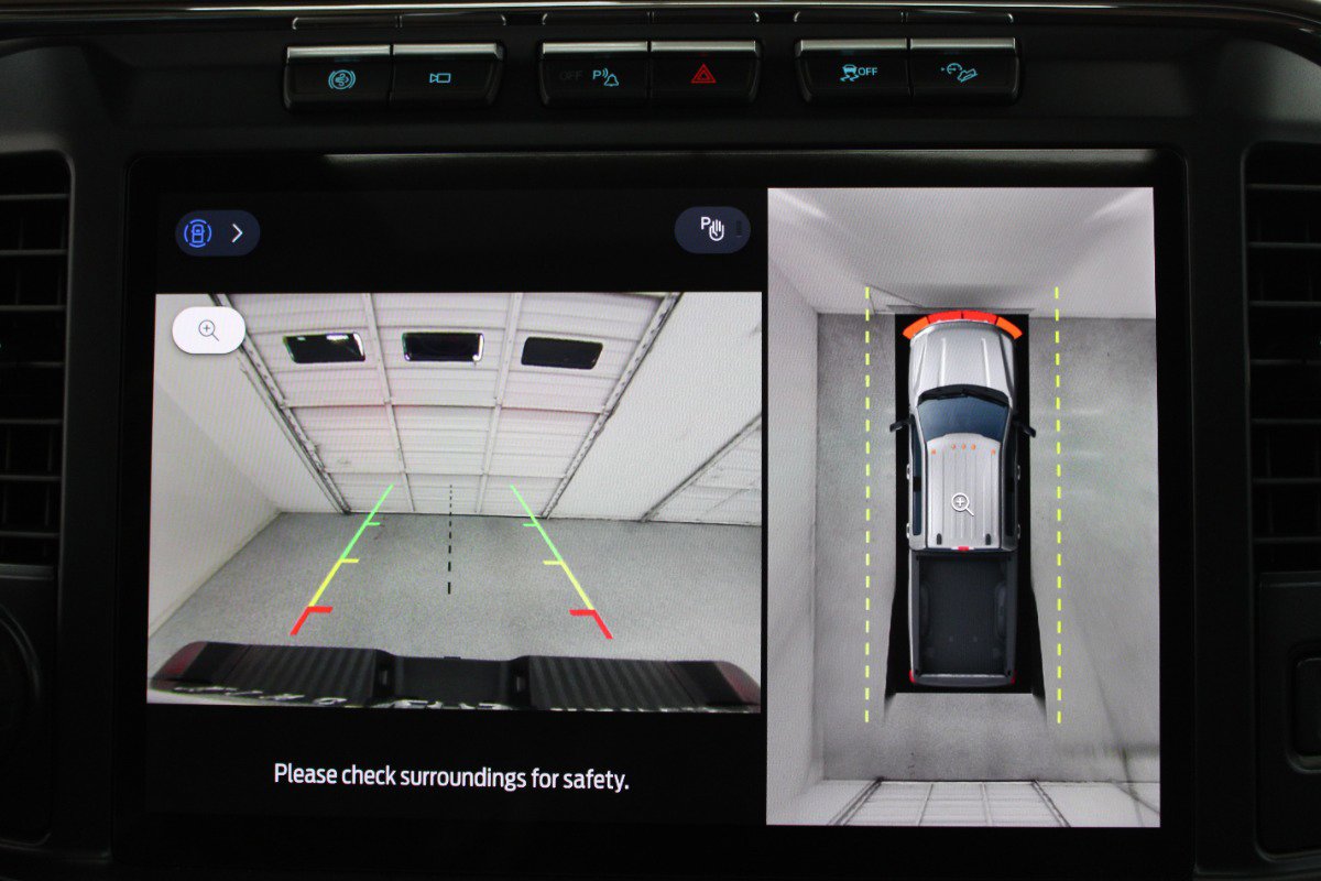 Used 2023 Ford F350 King Ranch w/ Chrome Package AWD/4WD image 16