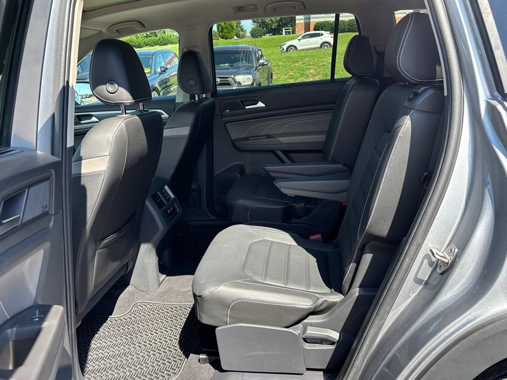 Used 2023 Volkswagen Atlas SEL Premium AWD/4WD image 24