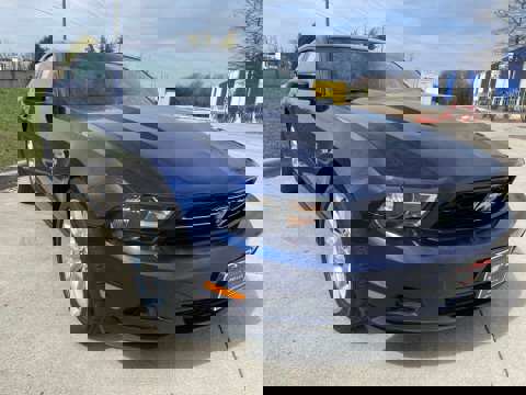 Used 2010 Ford Mustang Coupe image 34