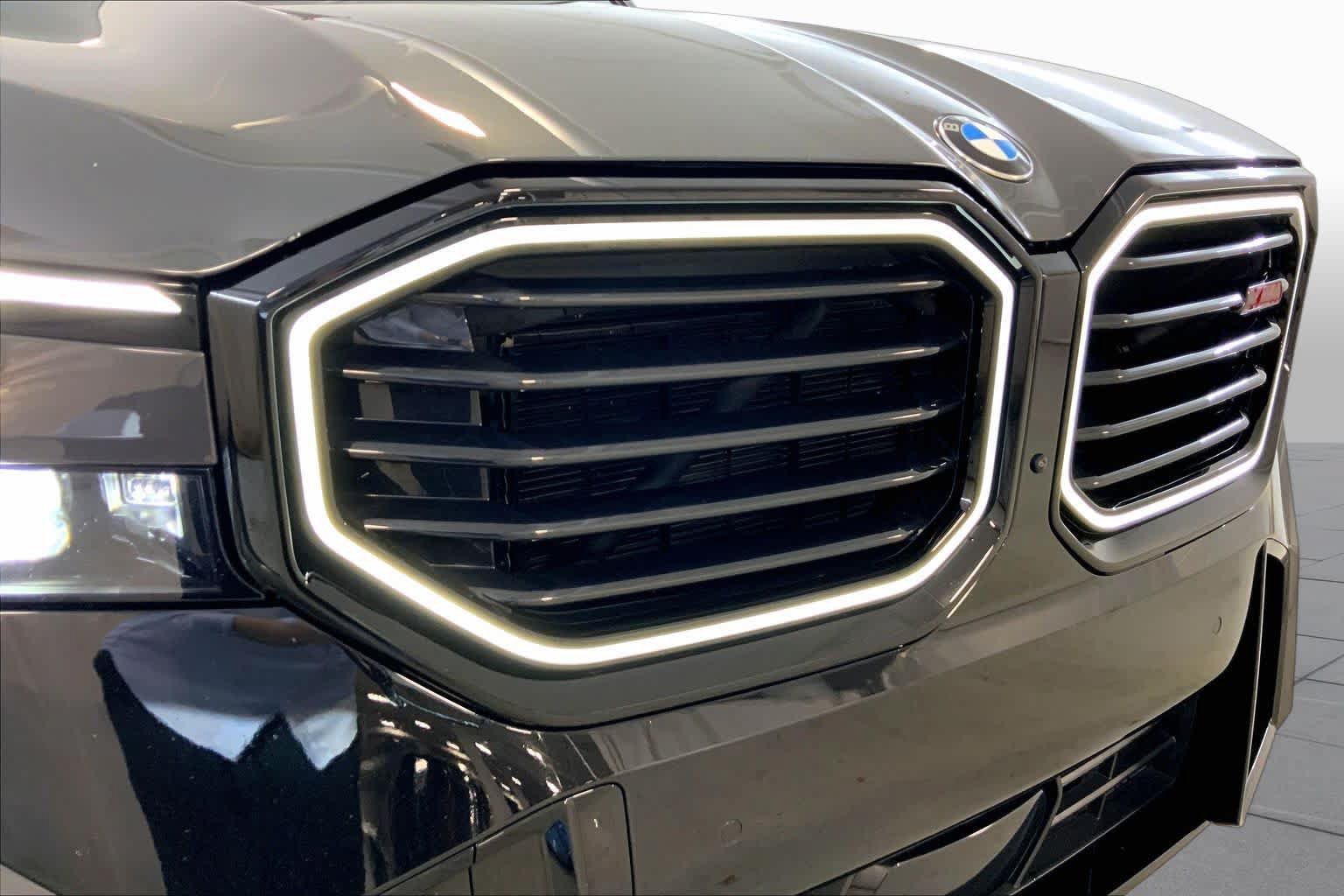 Used 2026 BMW XM Label Red AWD/4WD image 32