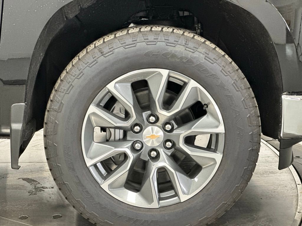 New 2026 Chevrolet Silverado 1500 LT AWD/4WD image 28