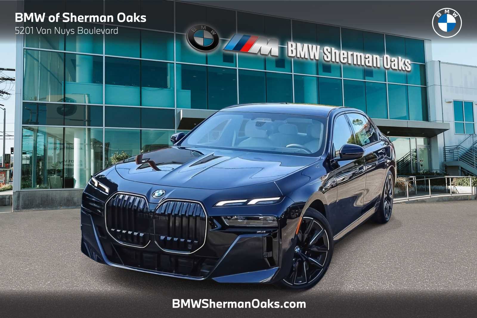 New 2026 BMW 740i RWD image 1