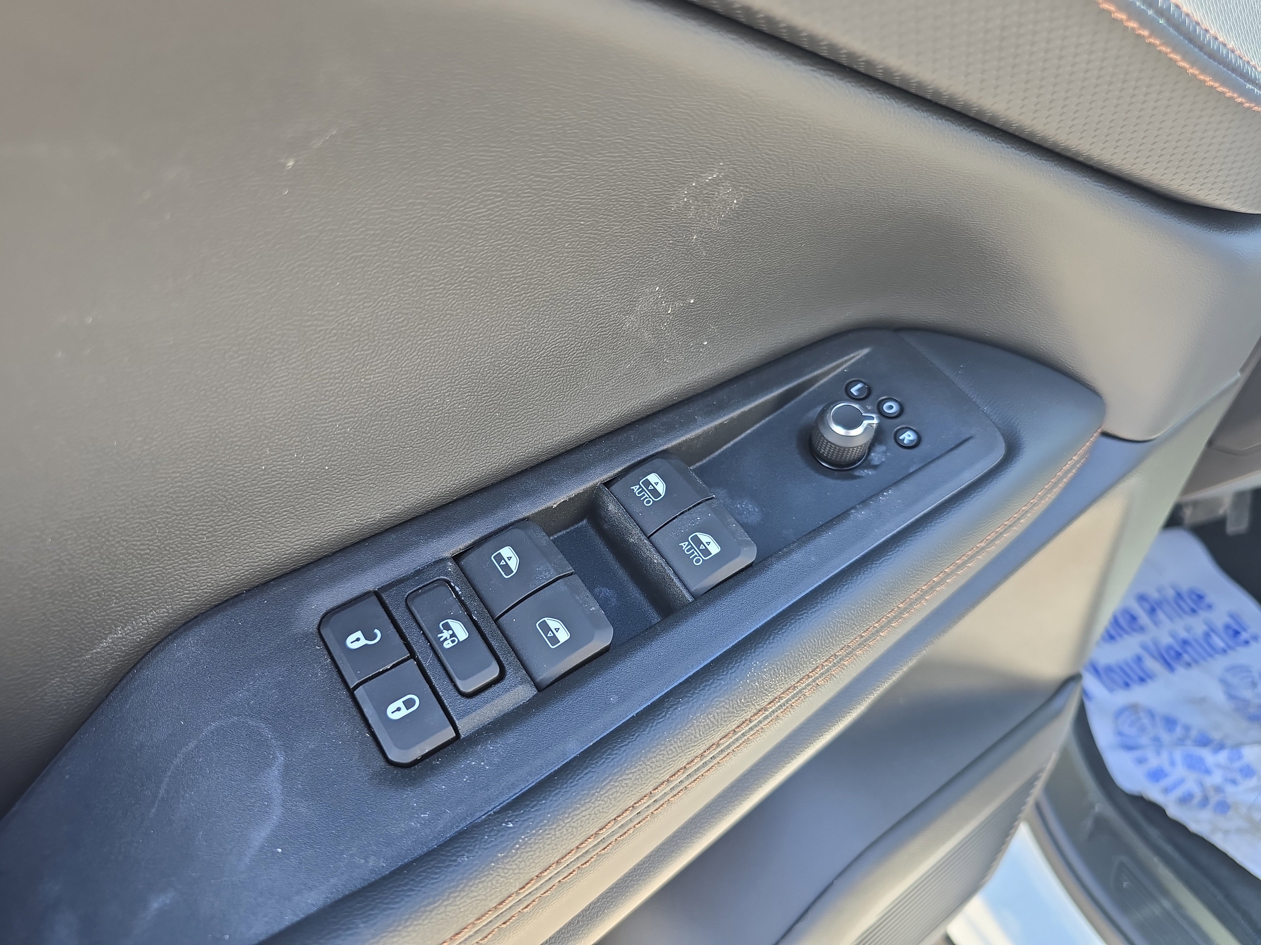 New 2026 Jeep Cherokee Limited image 18