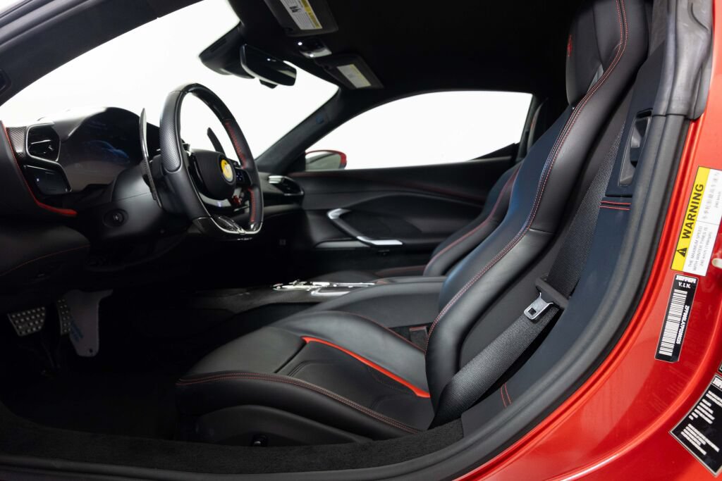 Used 2023 Ferrari 296 GTB RWD image 33