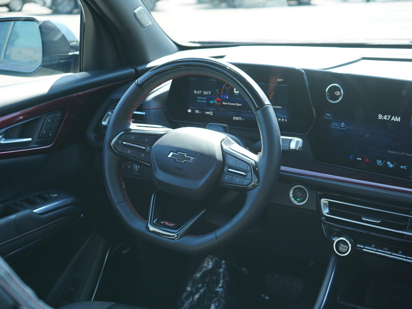 Used 2025 Chevrolet Traverse RS AWD/4WD image 15