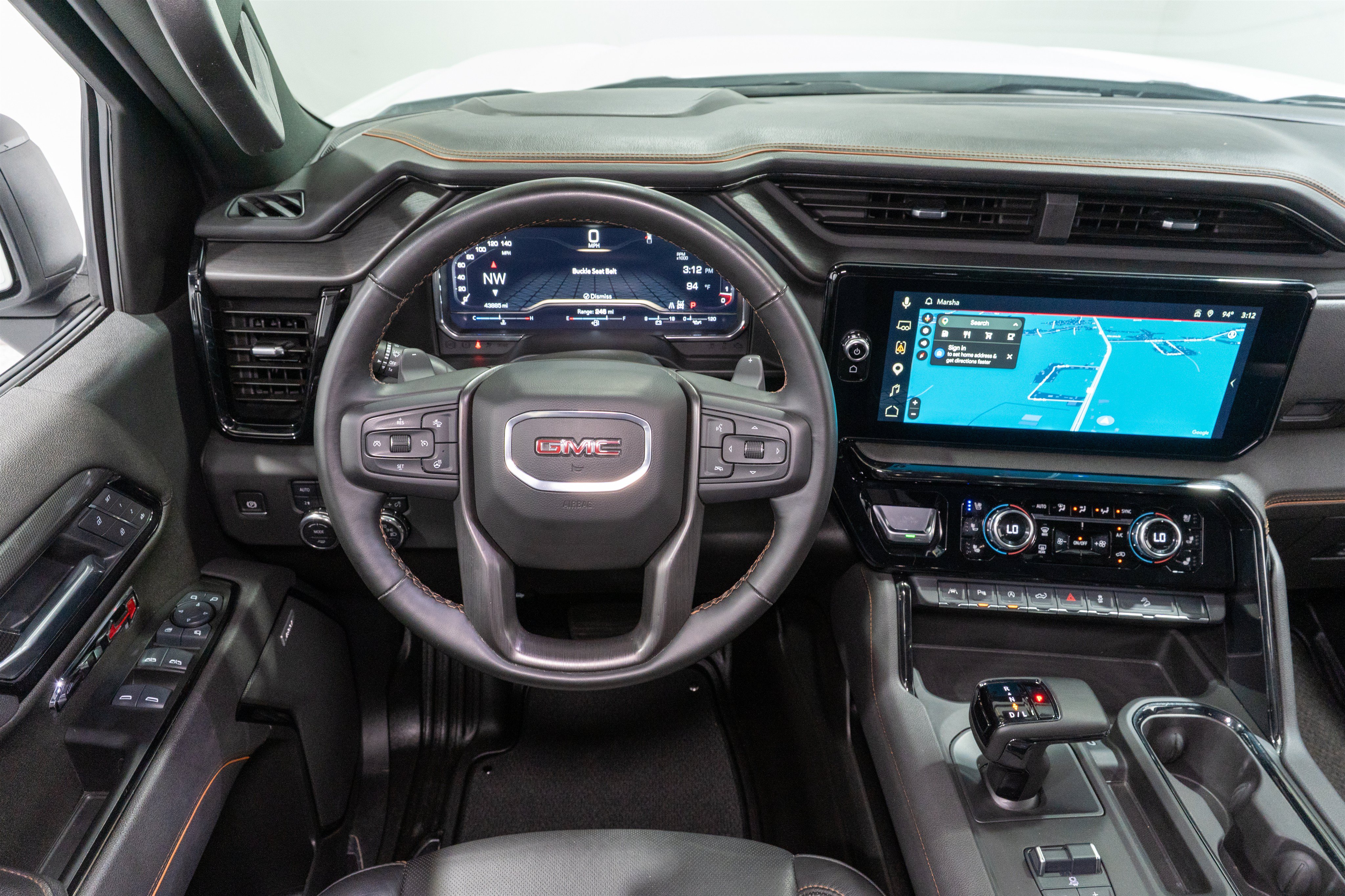Used 2025 GMC Sierra 1500 AT4 w/ AT4 Premium Package AWD/4WD image 12