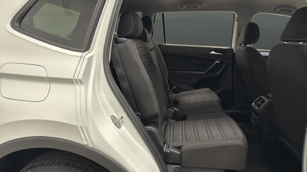 Used 2023 Volkswagen Tiguan S FWD image 24