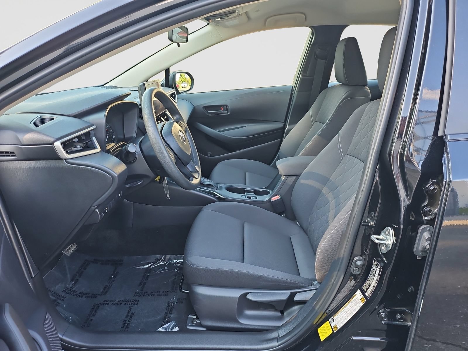 Used 2023 Toyota Corolla LE FWD image 20