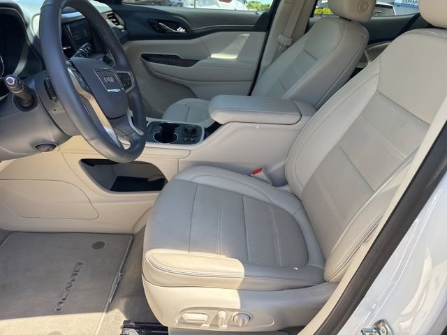Used 2023 GMC Acadia Denali image 12