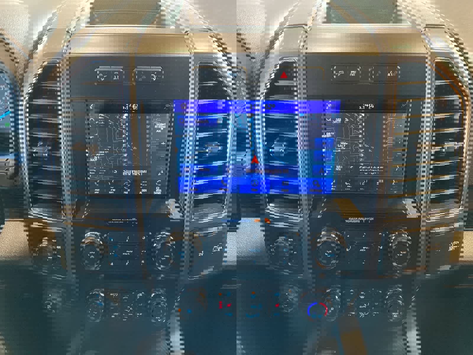 Used 2020 Ford F150 XLT w/ Equipment Group 302A Luxury image 12