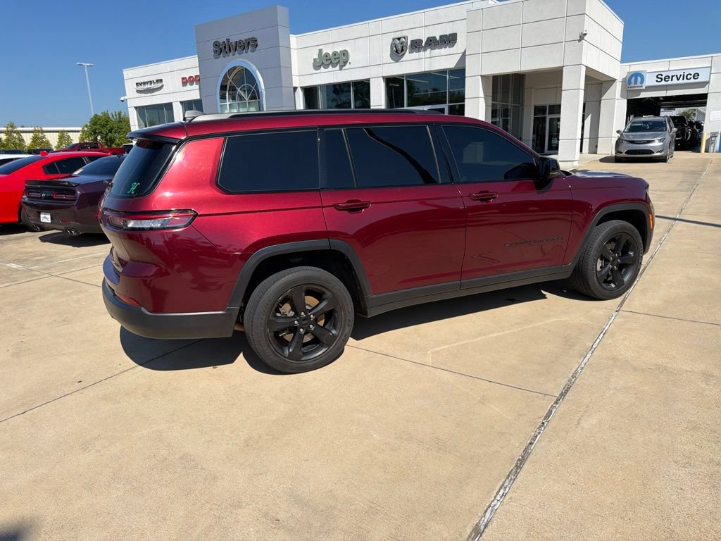Used 2022 Jeep Grand Cherokee L Laredo RWD image 19