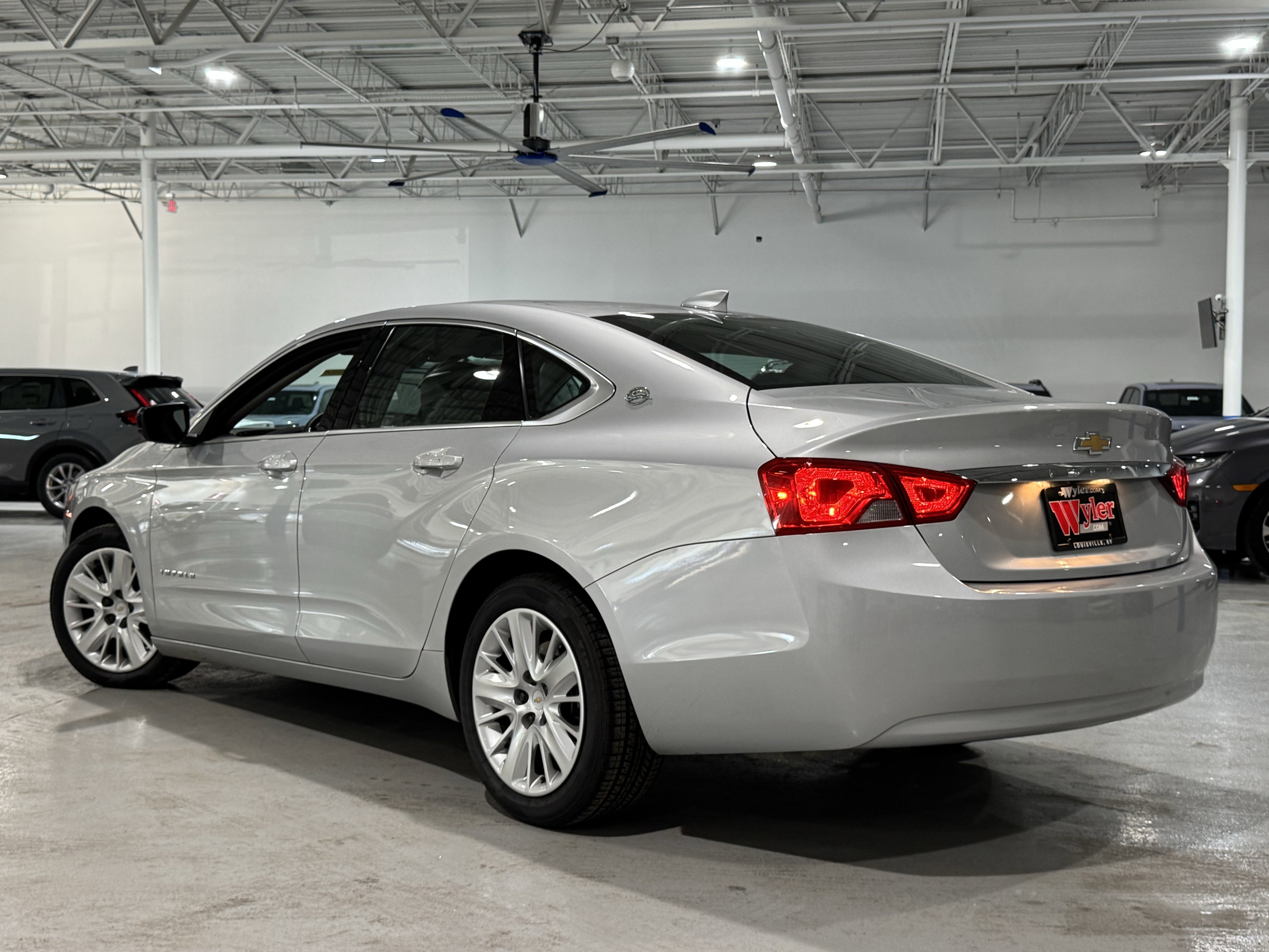 Used 2019 Chevrolet Impala LS image 17