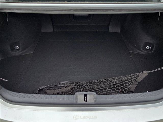 Used 2024 Lexus ES 300h w/ Technology Package FWD image 6