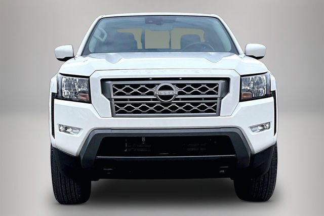 Certified 2024 Nissan Frontier SV w/ SV Convenience Package image 3