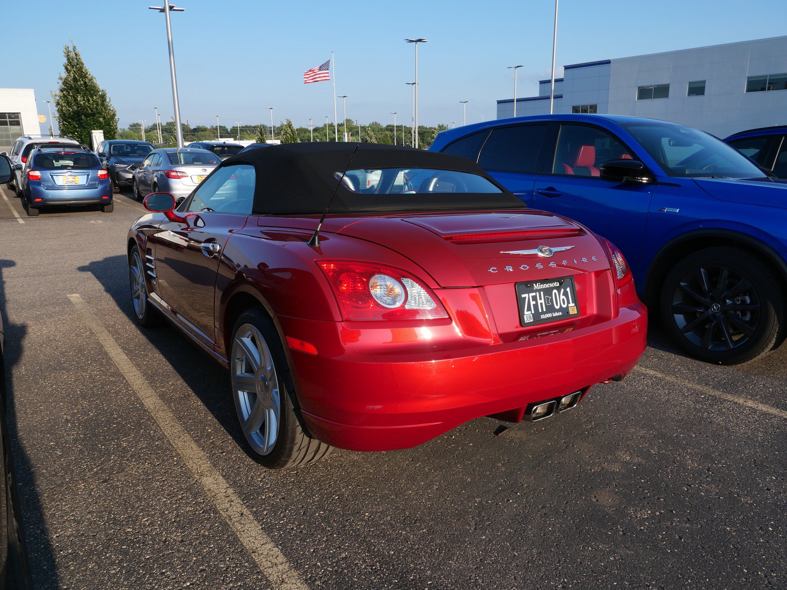 Used 2005 Chrysler Crossfire Limited RWD image 3
