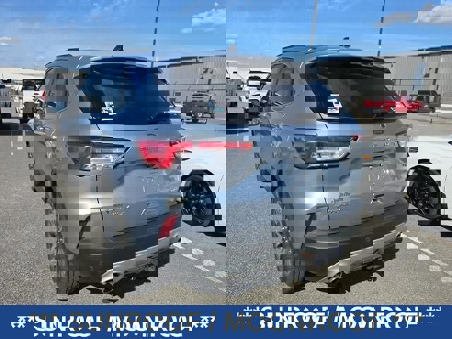 Used 2022 Ford Escape Titanium w/ Class II Trailer Tow Package image 4